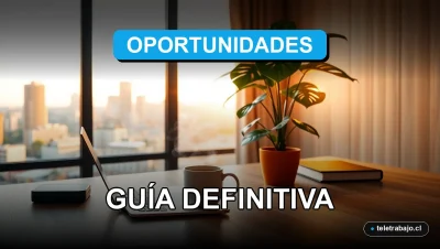 Guía definitiva de oportunidades laborales remotas en 2026, mostrando un escritorio moderno de home office con iluminación natural.